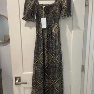 Hill House The Scarlett Nap Dress in Olive Equestrian Scarf